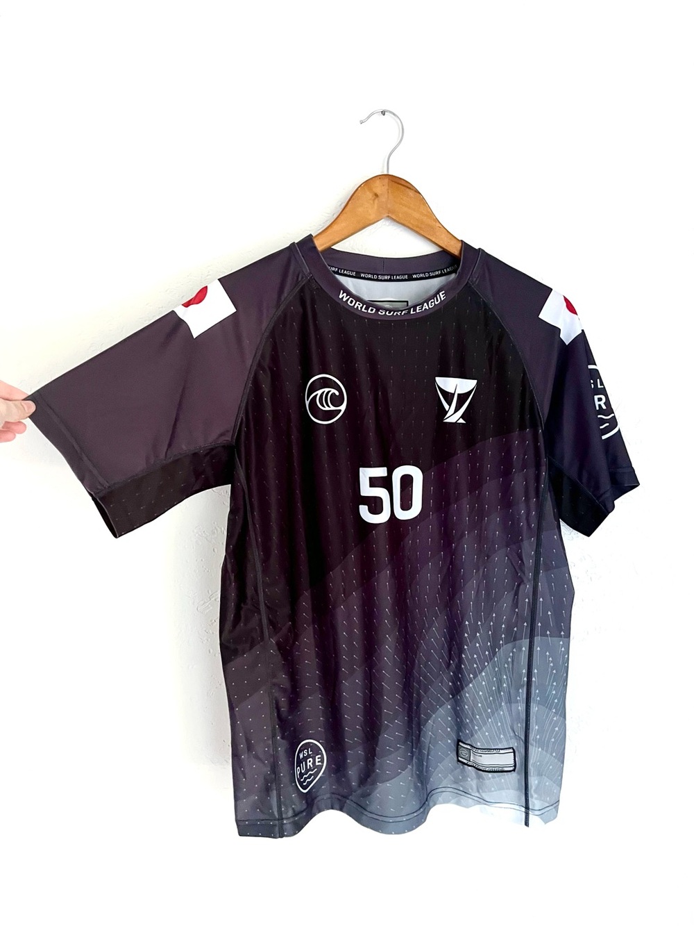 NWT Igarashi Japan World Surf League Jersey